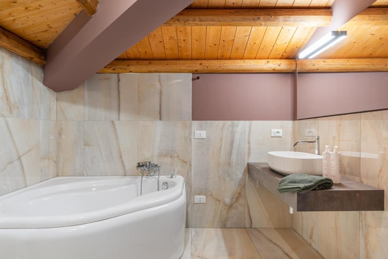 Principe Di Paterno - Budget Double Rooms & Breakfast Palermo Exterior photo